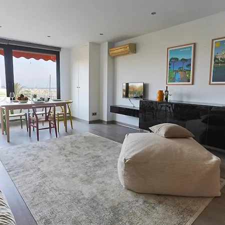 Casas 349h Explanada * Аликанте